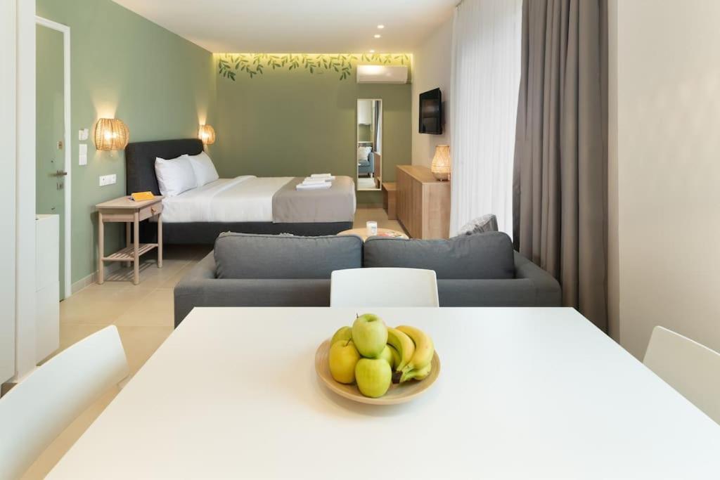 Olive Tree Home - Στούντιο Με Θέα Στο Κέντρο Agios Nikolaos Buitenkant foto