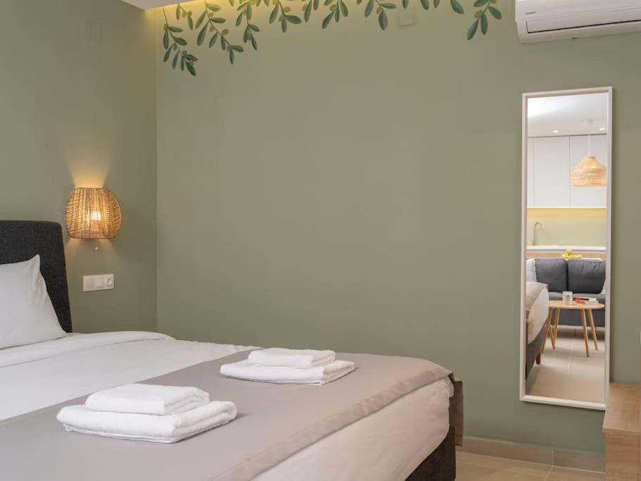 Olive Tree Home - Στούντιο Με Θέα Στο Κέντρο Agios Nikolaos Buitenkant foto